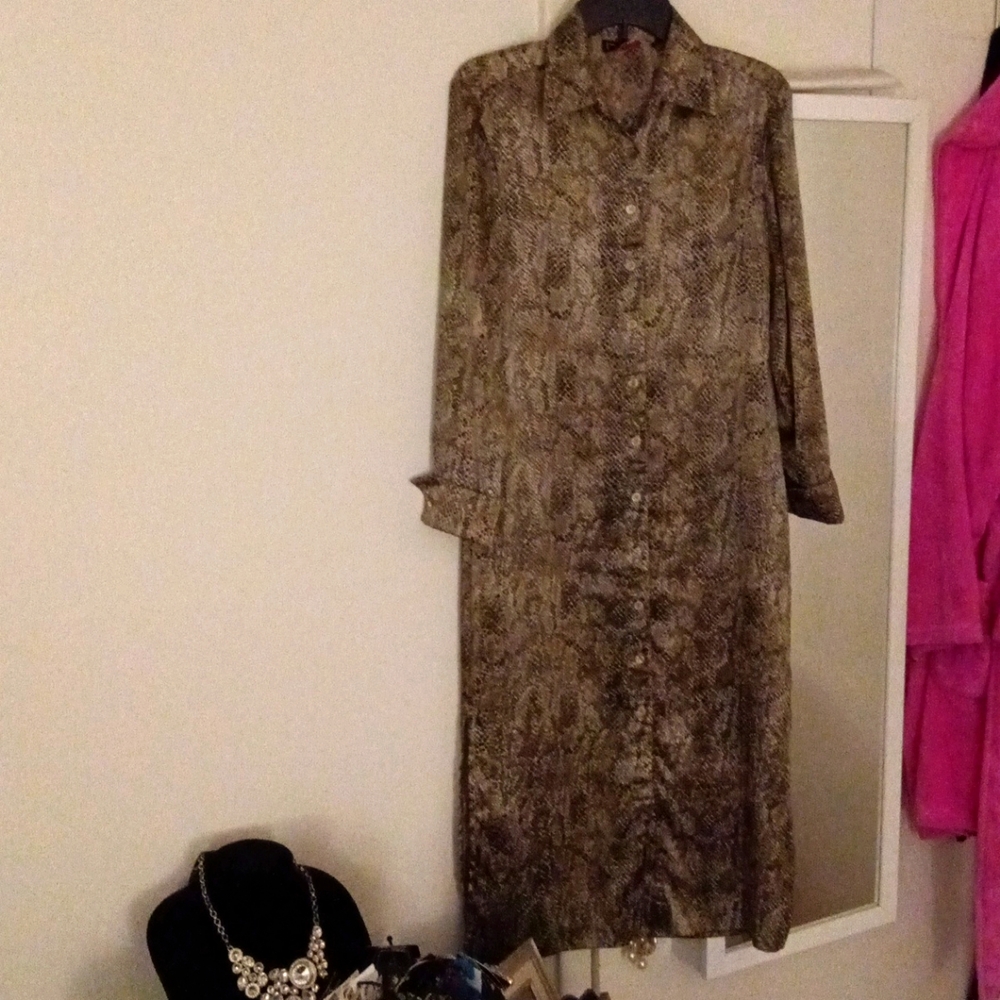 Woman's Clothing